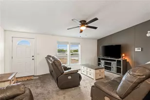 5504 S Topaz St, Fort Mohave, AZ 86426 - Photo 8