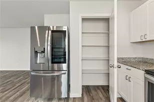 5561 S Glacier Creek Rd, Fort Mohave, AZ 86426 - Photo 10