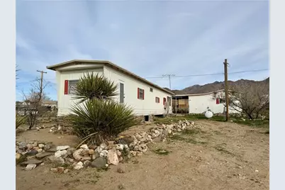 6864 W Stirrup Circle, Dolan Springs, AZ 86441 - Photo 2