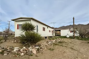 6864 W Stirrup Circle, Dolan Springs, AZ 86441 - Photo 2