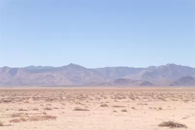 335-01-042 Santa Barbara Boulevard, Kingman, AZ 86409 - Photo 2