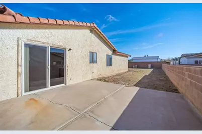 1676 Ash Avenue, Bullhead City, AZ 86442 - Photo 34