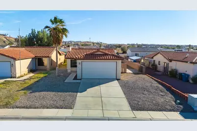 1676 Ash Avenue, Bullhead City, AZ 86442 - Photo 40
