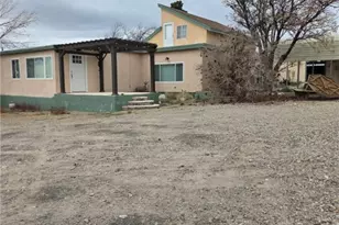 17305 N Lost Mine Dr, Dolan Springs, AZ 86441 - Photo 2