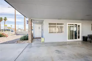 1783 Bluebonnet Blvd, Bullhead City, AZ 86442 - Photo 2