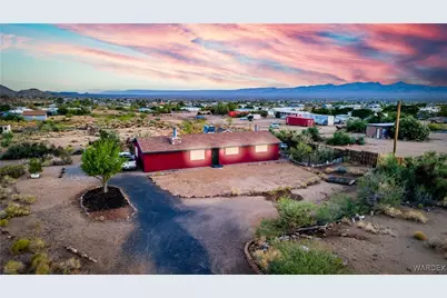 3592 W Agua Fria Drive, Golden Valley, AZ 86413 - Photo 2