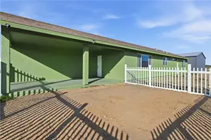 4670 W Shipp Dr, Golden Valley, AZ 86413 - Photo 6