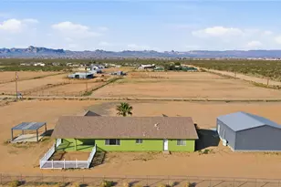 4670 W Shipp Dr, Golden Valley, AZ 86413 - Photo 8