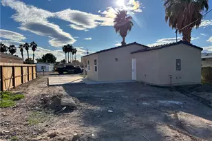 579 Paseo Del Rio, Bullhead City, AZ 86442 - Photo 8