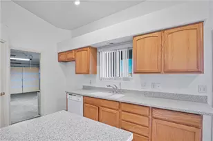 10106 N Concho Dr, Kingman, AZ 86401 - Photo 14