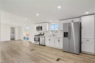 2917 E Barnett Pl, Kingman, AZ 86409 - Photo 12