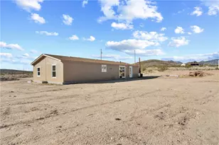 2917 E Barnett Pl, Kingman, AZ 86409 - Photo 44