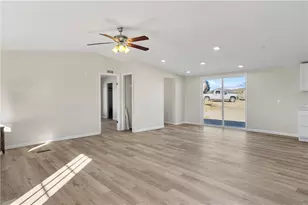 2917 E Barnett Pl, Kingman, AZ 86409 - Photo 10