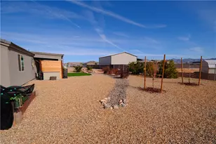 442 S Los Cabos Ln, Golden Valley, AZ 86413 - Photo 32