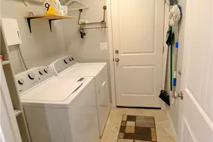 442 S Los Cabos Ln, Golden Valley, AZ 86413 - Photo 12