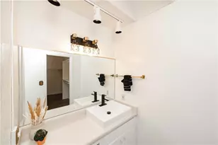 985 Country Club Dr, Kingman, AZ 86401 - Photo 34