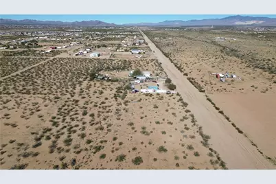 Lot 3 North Teddy Roosevelt Road, Golden Valley, AZ 86413 - Photo 2