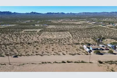 Lot 3 North Teddy Roosevelt Road, Golden Valley, AZ 86413 - Photo 6