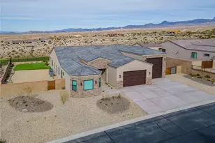 3243 Esmerelda Dr Dr, Bullhead City, AZ 86429 - Photo 8