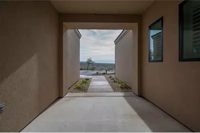 3243 Esmerelda Drive Drive, Bullhead City, AZ 86429 - Photo 12