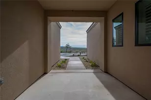 3243 Esmerelda Dr Dr, Bullhead City, AZ 86429 - Photo 12