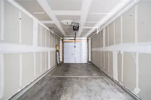 2400 Tapatio Dr, Bullhead City, AZ 86442 - Photo 26