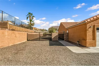 2419 E Pawnee Circle, Fort Mohave, AZ 86426 - Photo 18