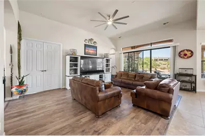 2746 Sidewheel Drive, Bullhead City, AZ 86429 - Photo 16