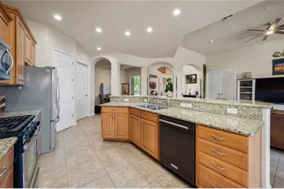 2746 Sidewheel Drive, Bullhead City, AZ 86429 - Photo 20