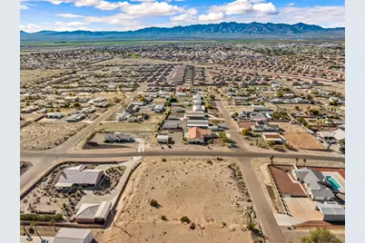 2395 E Blackfoot Road, Fort Mohave, AZ 86426 - Photo 8