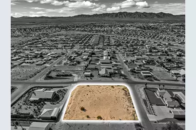 2395 E Blackfoot Road, Fort Mohave, AZ 86426 - Photo 10