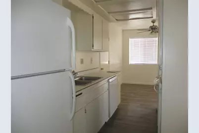 5080 S La Calzada Drive #D, Fort Mohave, AZ 86426 - Photo 6