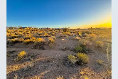 9299 N Bridlebit Avenue, Kingman, AZ 86401 - Photo 8