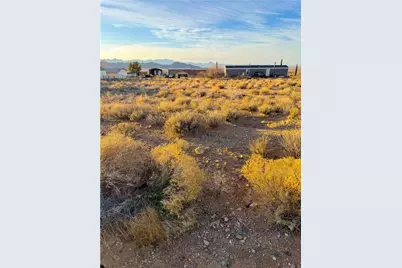 9299 N Bridlebit Avenue, Kingman, AZ 86401 - Photo 2