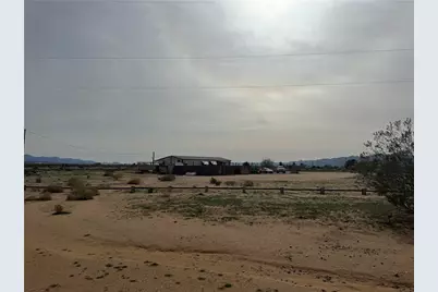 3868 N Teddy Roosevelt Road, Golden Valley, AZ 86413 - Photo 12