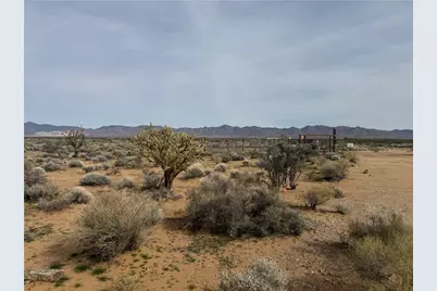 3868 N Teddy Roosevelt Road, Golden Valley, AZ 86413 - Photo 8