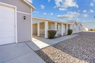 2447 E Gosiute Rd, Fort Mohave, AZ 86426 - Photo 6