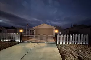 2695 E Ames Ave, Kingman, AZ 86409 - Photo 4