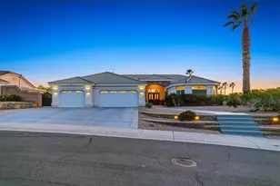 2516 Whispering Ridge Dr, Bullhead City, AZ 86442 - Photo 2