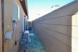 9927 S Phoenix Dr, Mohave Valley, AZ 86440 - Photo 40