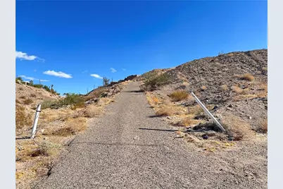1821 Escalera Circle, Bullhead City, AZ 86442 - Photo 2