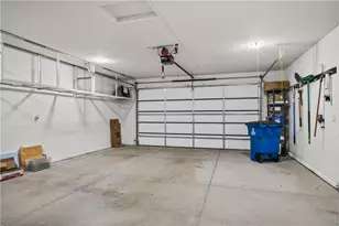 2648 Slide Mountain Loop, Bullhead City, AZ 86442 - Photo 26