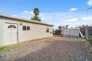 1800 Granada Dr, Bullhead City, AZ 86442 - Photo 46