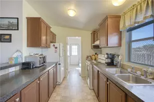 470 E Sumner Dr, Meadview, AZ 86444 - Photo 14