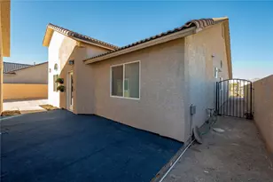 5623 S Desert Lakes Dr, Fort Mohave, AZ 86426 - Photo 18