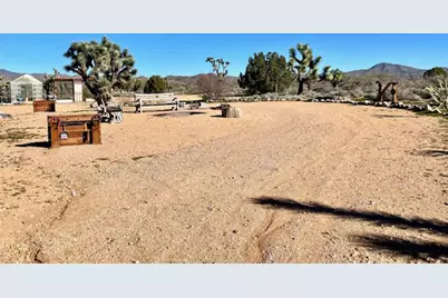 21422 S Appaloosa Road, Yucca, AZ 86438 - Photo 50