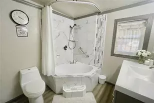 21422 S Appaloosa Rd, Yucca, AZ 86438 - Photo 30