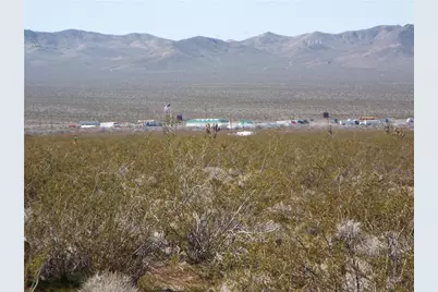 19557 N Wright Road, White Hills, AZ 86445 - Photo 2