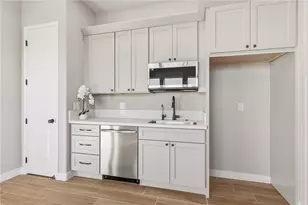 3431 Sun Ln, Bullhead City, AZ 86429 - Photo 8