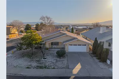 3916 Lindsey Avenue, Kingman, AZ 86409 - Photo 2